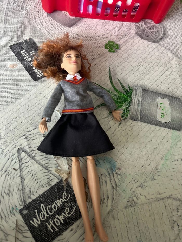 Poupée Barbie hermione