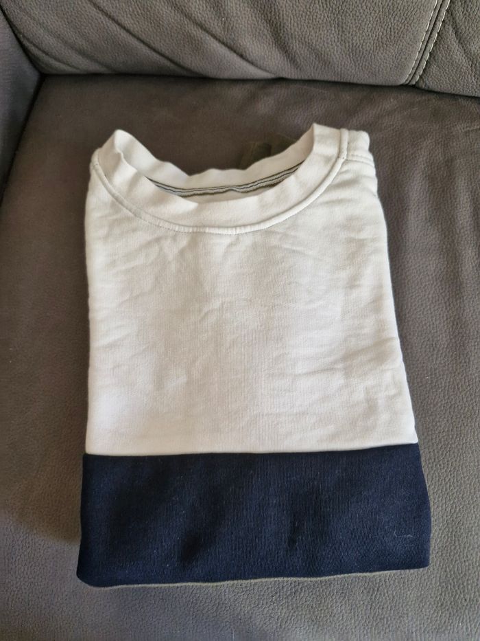 Sweat trois couleurs - photo numéro 3
