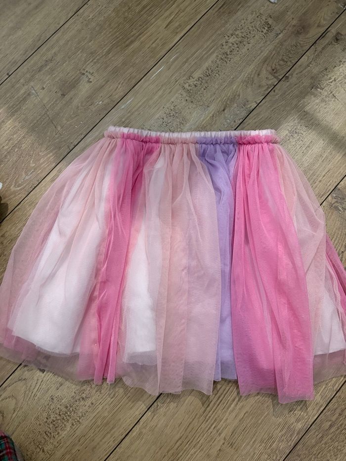 Jupe arc en ciel 7-8 ans - photo numéro 2