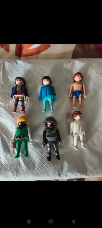 Lot 16 Personnages Playmobil