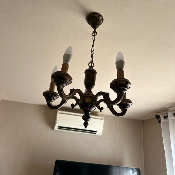 Lustre salon