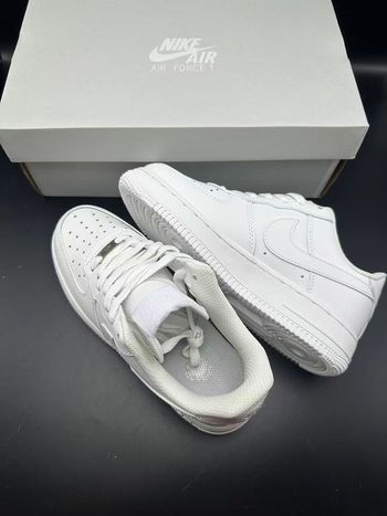 Nike Air Force 1 Low '07 Blanche 38.5