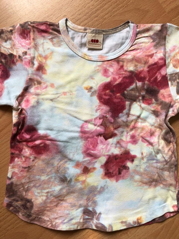 Beau T-shirt ML 3 Pommes T. 5 ans fille TBE - photo numéro 3