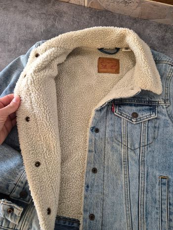 Veste Levis