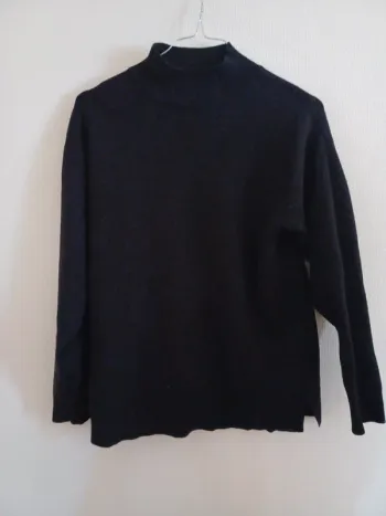 Pull femme ou adolescente