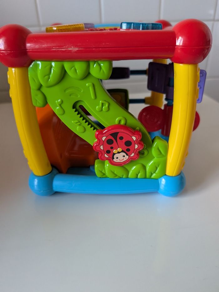 Cube d'activité baby cube éveil de la marque VTECH jo - photo numéro 3