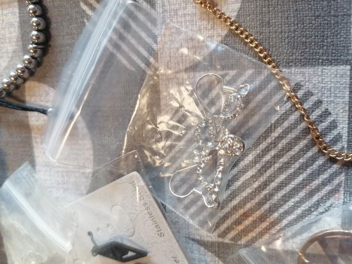 Lot de boucle d oreille neuve - photo numéro 3