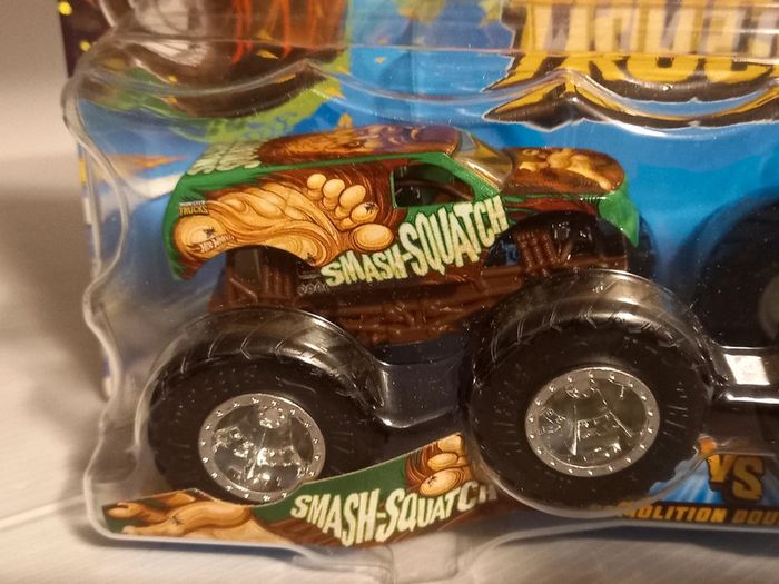 Hotwheel monster truck smash vs degree - photo numéro 3