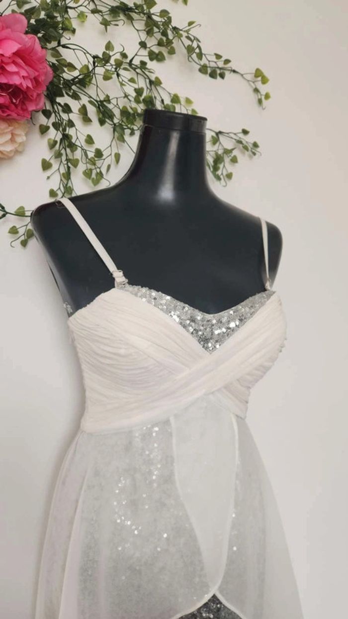 Robe bustier à sequins et voile fluide 🎀 Taille M 🎀 - photo numéro 4