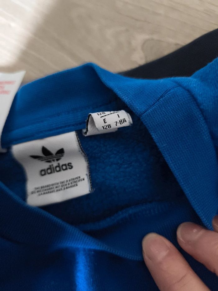 Pull Adidas chaud taille 7-8 ans - photo numéro 4