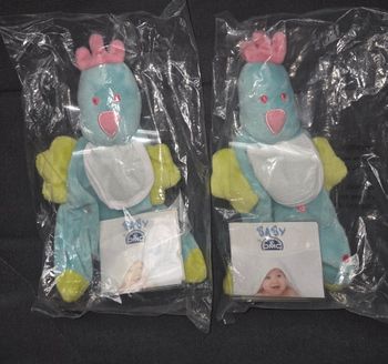 Lot de 2 doudous plat poule bleu - Bavoir à broder - DMC