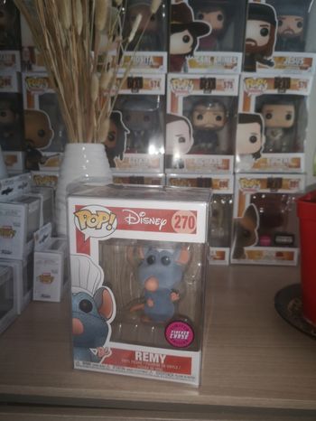 Funko pop Disney 270 Remy Ratatouille Flocked Chase