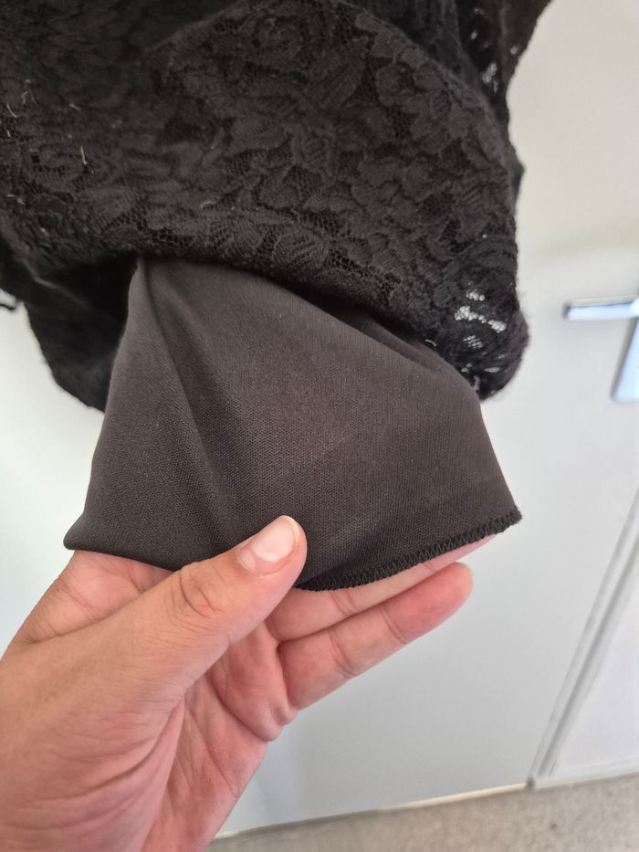 Superbe croc top taille 40 en dentelle - photo numéro 6