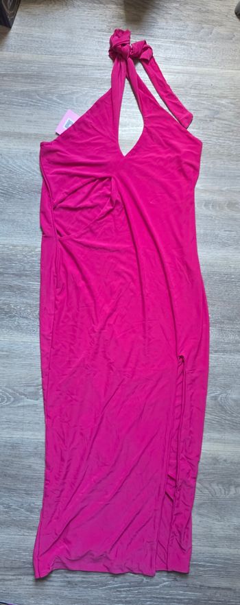 Rose fendu fushia type cocktail neuve taille L