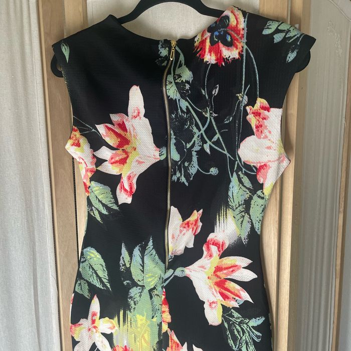 Robe femme neuve - photo numéro 4