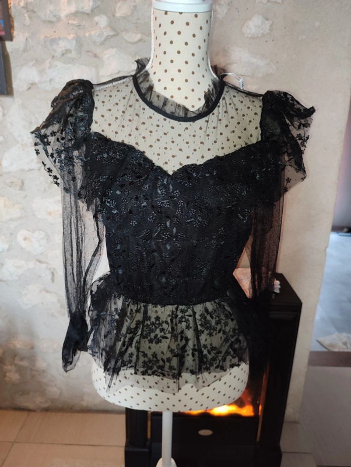 Blouse dentelle fleurs - photo numéro 2