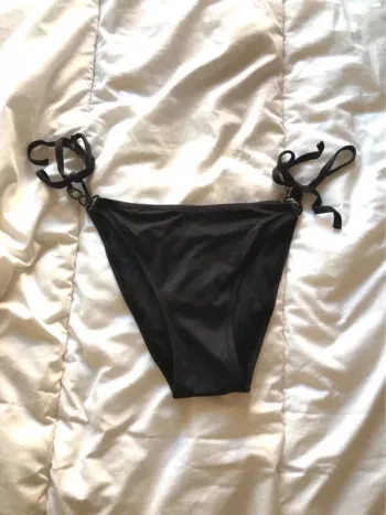 Bas de maillot de bain Promise taille 38