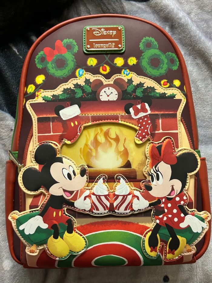 Sac à dos loungefly Disney thème Noël hiver cheminée