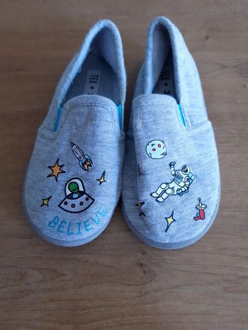 Chaussons univers