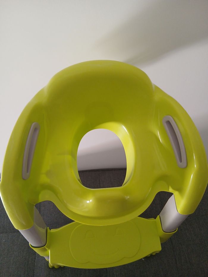 Reducteur de toilette - photo numéro 2