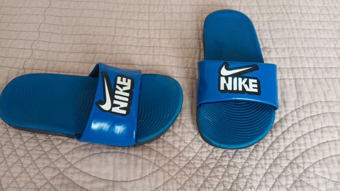 Claquettes nike