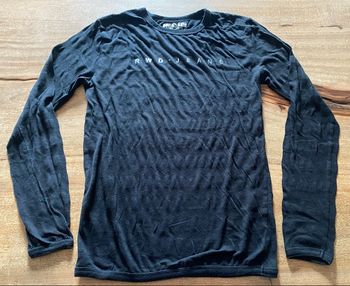 Polos