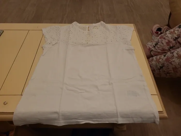 T shirt 14ans - photo numéro 2