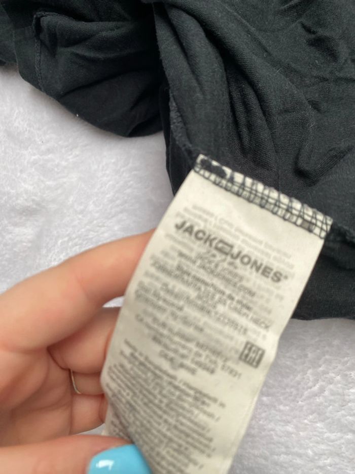 T-shirt taille M - photo numéro 7