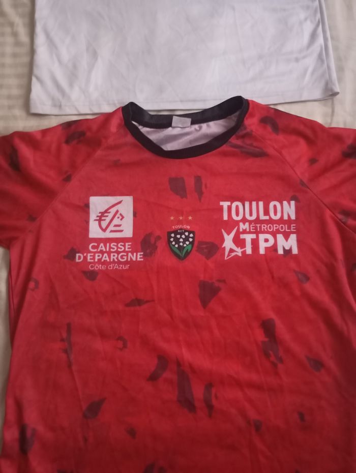 Lot de 2 teeshirt non officiel du rugby club toulonnais neuf - photo numéro 2