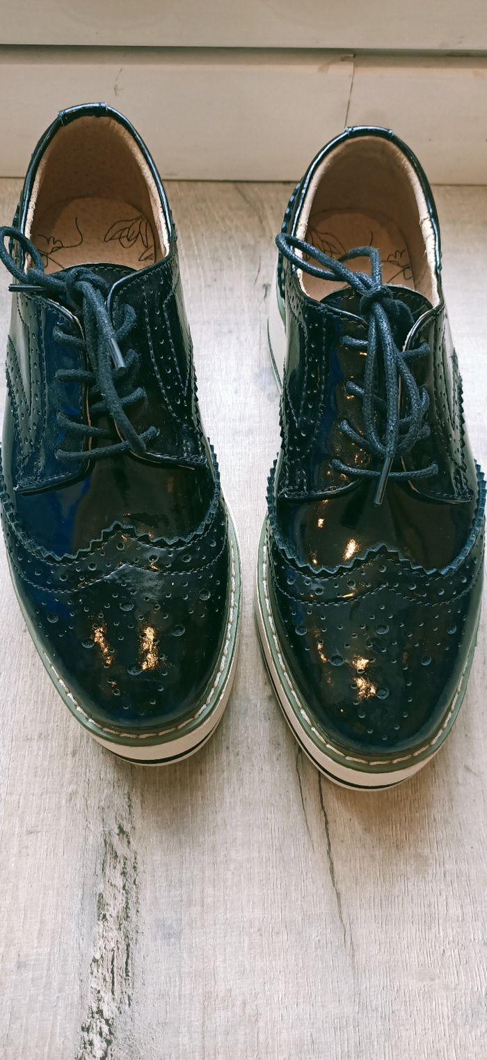 Chaussures style Oxford T 37 neuves - photo numéro 6