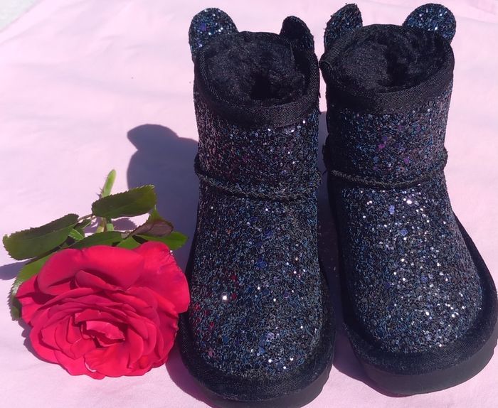 Boots fourrées ❤️ - photo numéro 2
