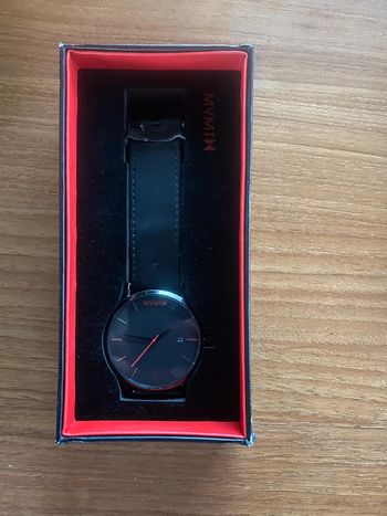Montre Classic Black Leather MVMT