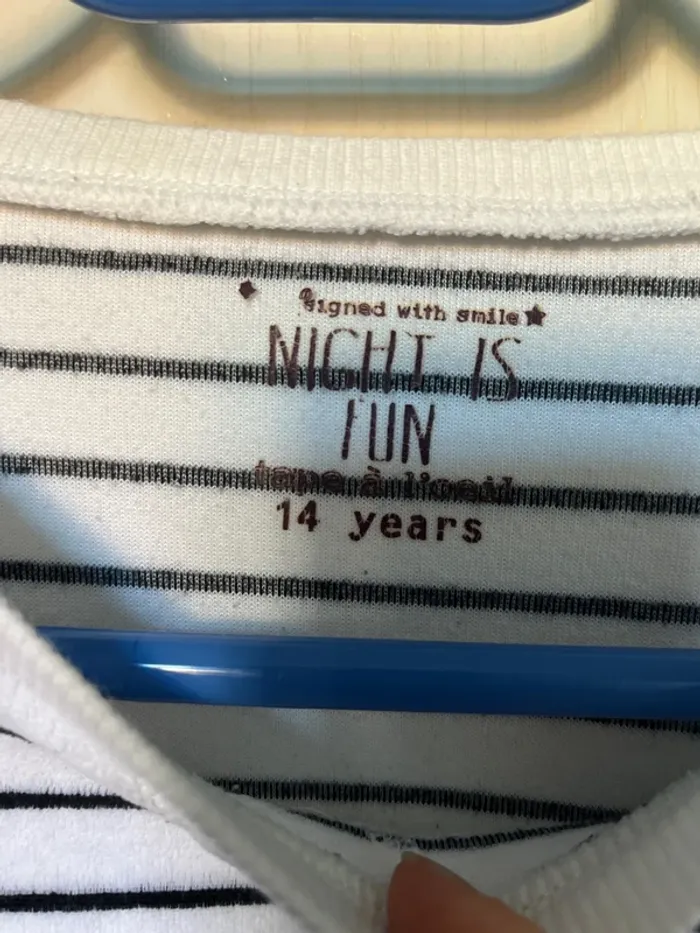 Haut de pyjama hiver Taille 14 ans TAO - photo numéro 2