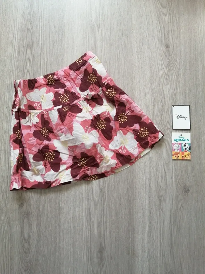 Jupe rose à motifs papillon blancs et bordeaux / mystic / (6ans)