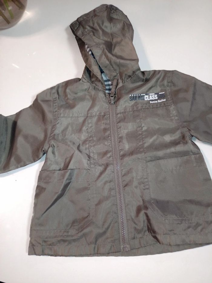 Manteau imperméable marron brillant 12 mois tbe