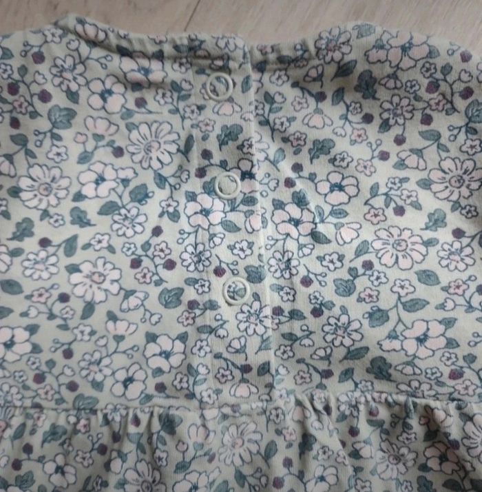 Blouse tee shirt fleuris 86cm - photo numéro 4