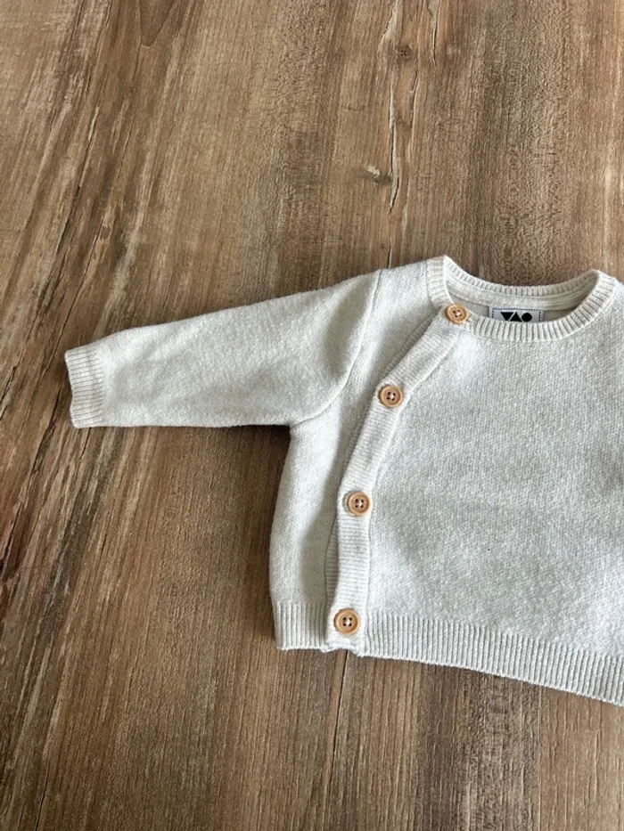 gilet 1 mois - photo numéro 2