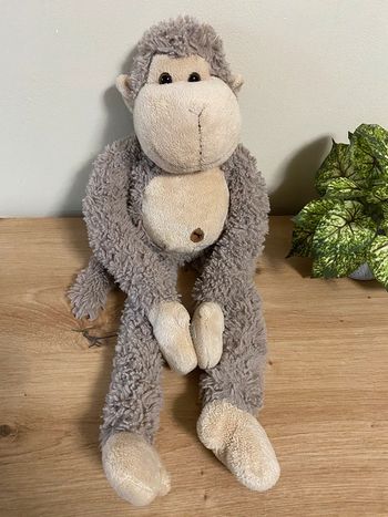 Doudou peluche singe beige taupe cp international