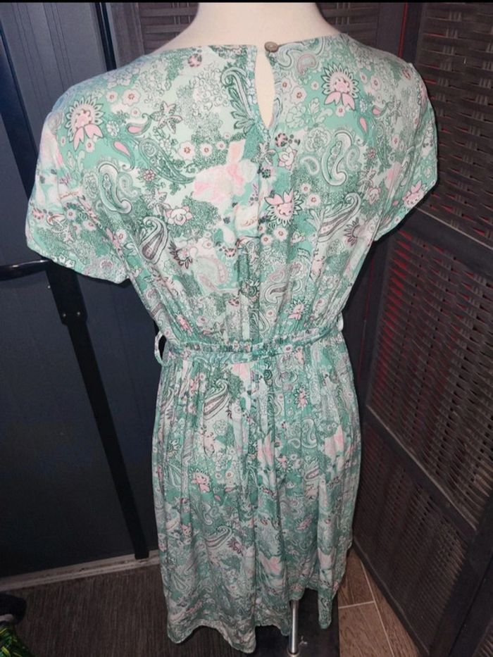 Très belle robe fleurie 36 - photo numéro 5