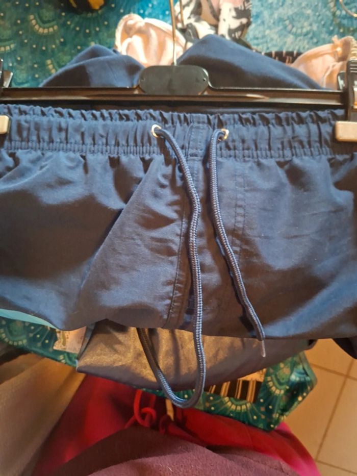Short de bain taille 48/50 - photo numéro 2