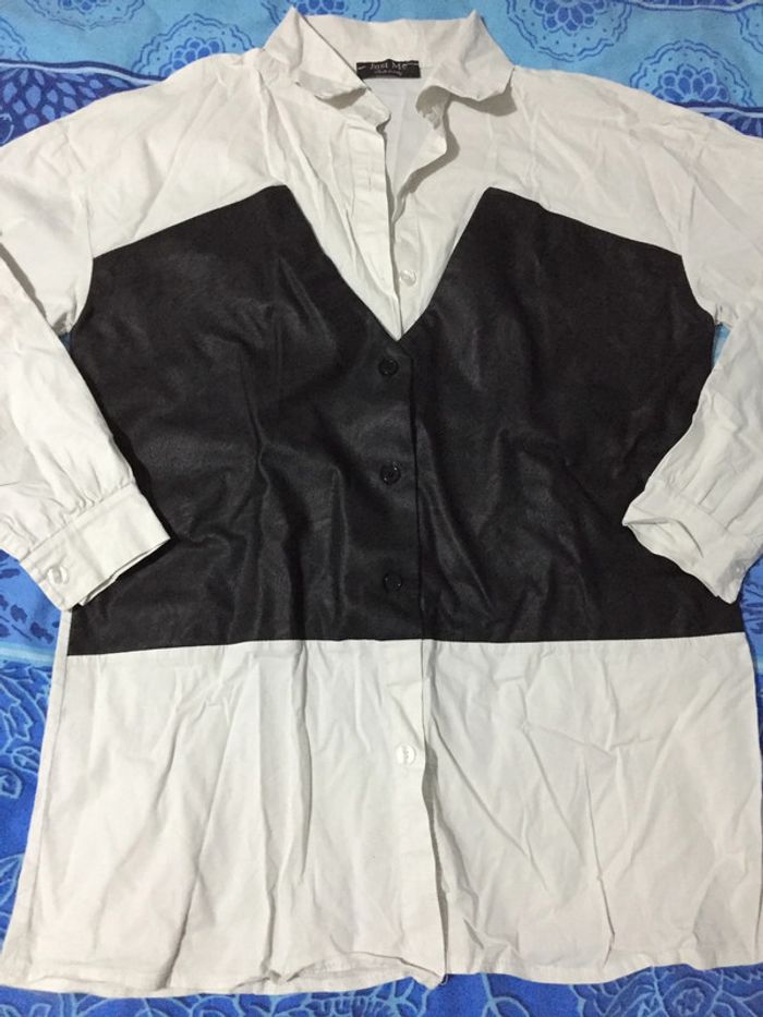 chemise noir et blanc