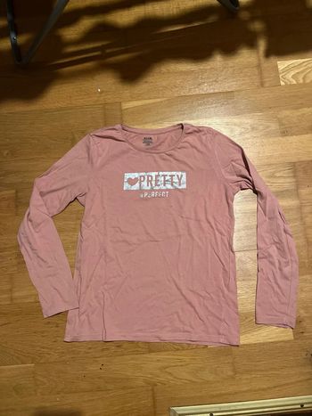 TEE shirt