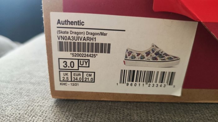 Vans skate et dragons - photo numéro 4