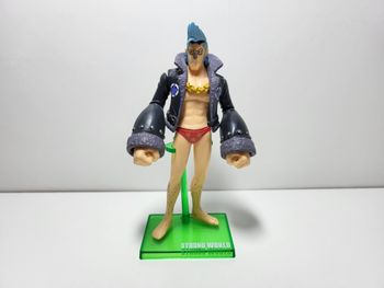 Figurine One piece Strong World Franky