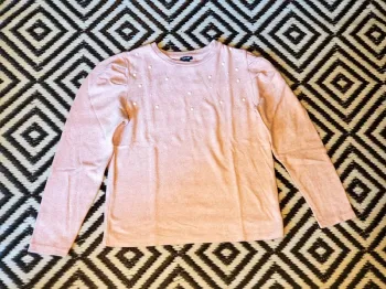 Pull rose pâle avec perles Parfait État 10 ans