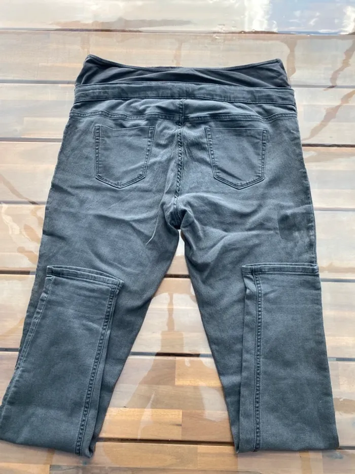 Jean grossesse taille 44 - photo numéro 2
