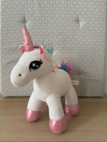 Peluche Licorne "Arc-En-Ciel"