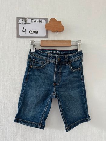 Bermuda en jean - taille 4 ans 🌼