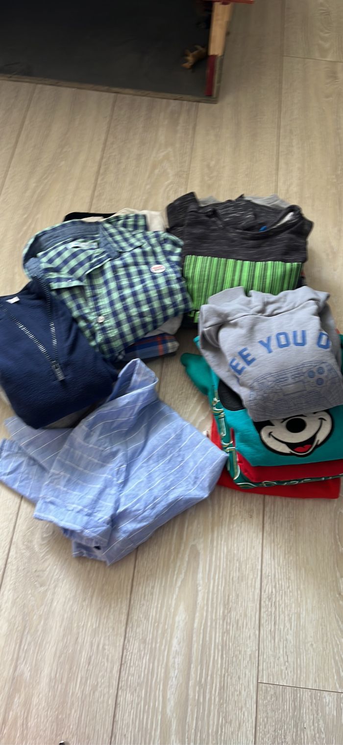 Vêtements garçons en taille 10ans - photo numéro 2