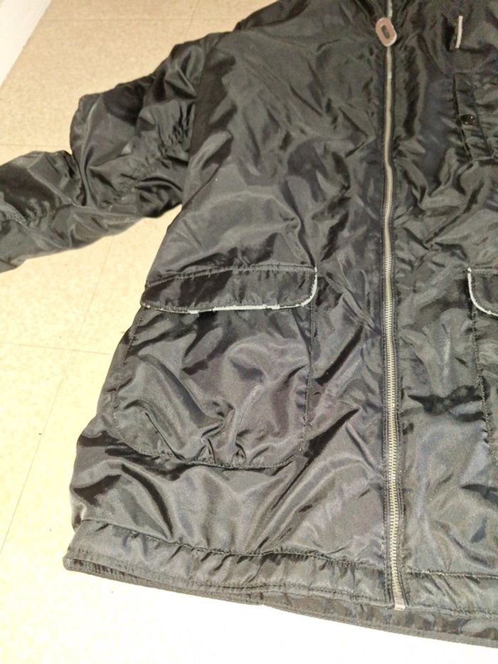 Manteau à capuche très bon état - photo numéro 3